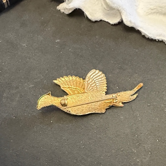 Vintage Colourful Flocked Metal  Pheasant Brooch - Picture 9 of 10